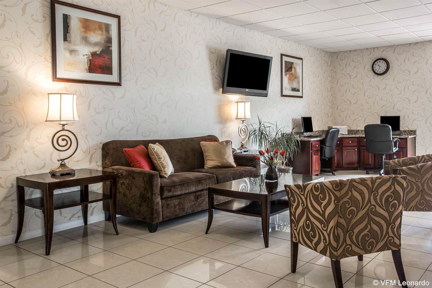 Quality Inn & Suites Near Lake Eufaula Eksteriør billede