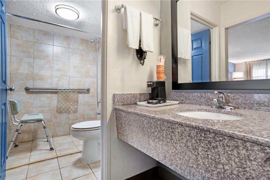 Quality Inn & Suites Near Lake Eufaula Værelse billede